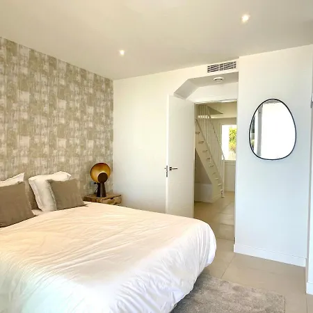 Apartment Bayview - Unique Modern Duplex Penthouse With Sea Views And A Private Hot Tub By Solrentspain *