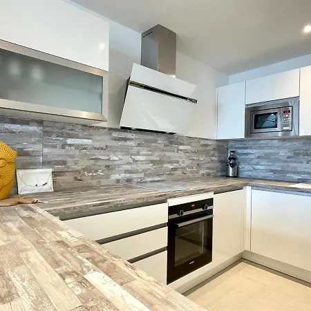 Bayview - Unique Top Modern Duplex Penthouse With Sea Views And A Private Hot Tub By Solrentspain